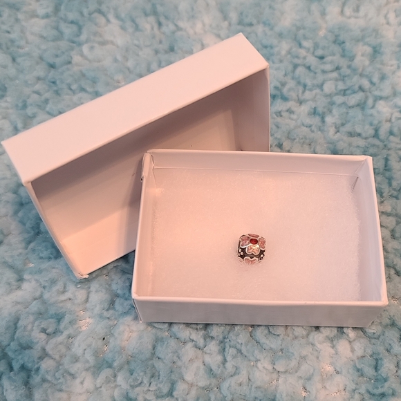 Authentic Pandora Pink Enamel Daisy Flowers Charm (Retired) - Picture 5 of 5